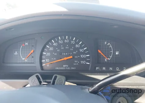 1998 Toyota Tacoma z USA, uszkodzony, nr VIN 4TAVL52N2WZ007051